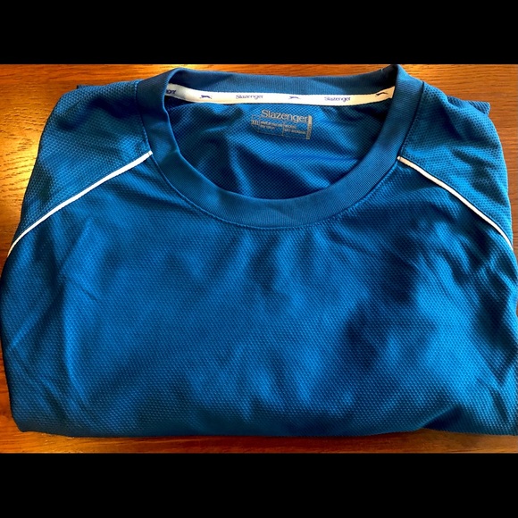 Slazenger, blue color and size is XXL - Picture 1 of 3